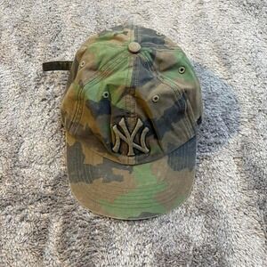 New Era New York Yankees Camouflage Baseball Cap Adjustable